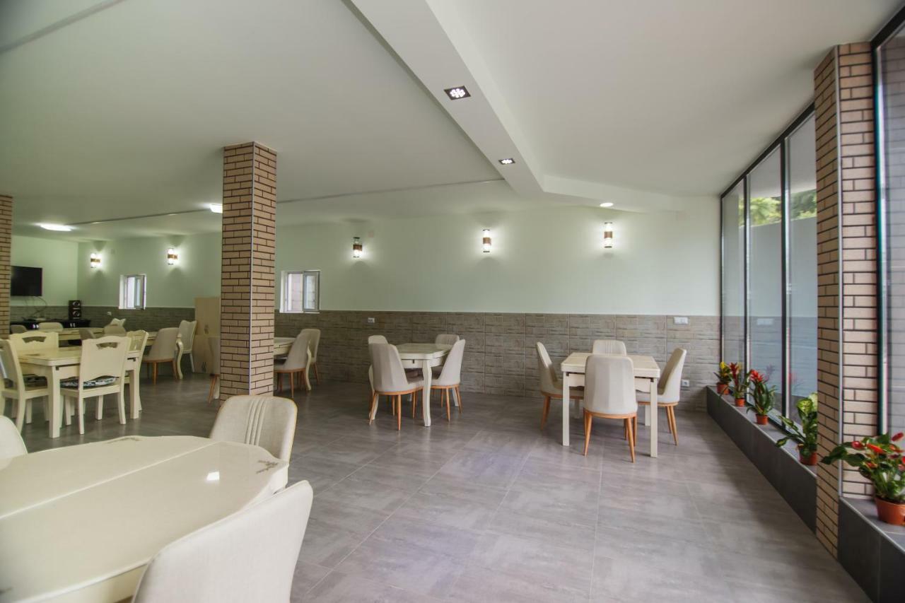 Hotel Ararat 고니오 외부 사진